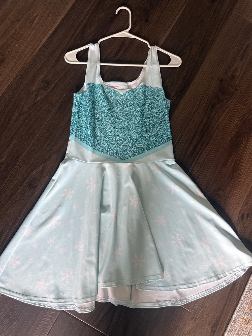 Elsa running costume